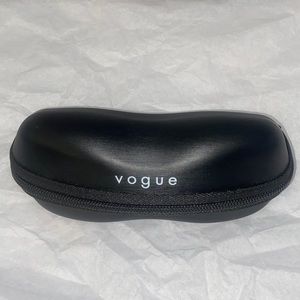 Vogue Sun Glasses Case